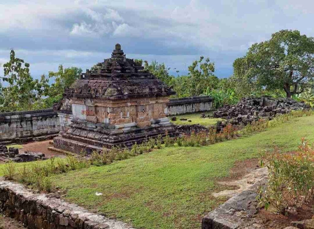 wisata candi di jawa tengah foto candi ijo by google maps Yadi Hermayadi