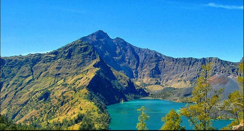 Danau Segara Anak Wisata Nusa Tenggara Barat