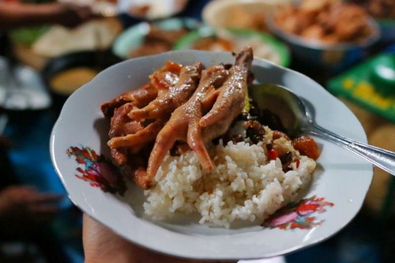 Gudeg Ceker Makanan Khas Solo