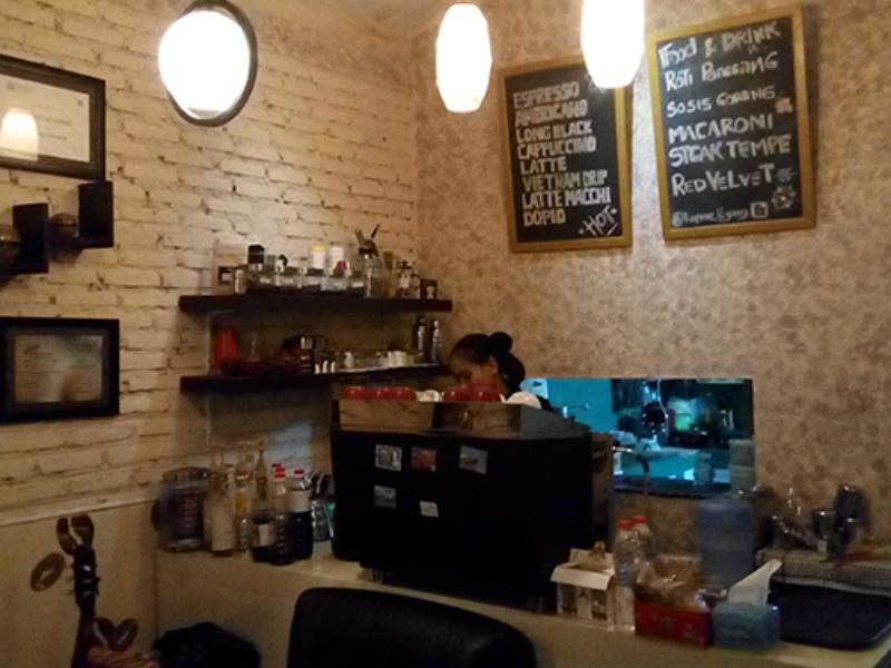 Kopine Eyang cafe murah di Jogja