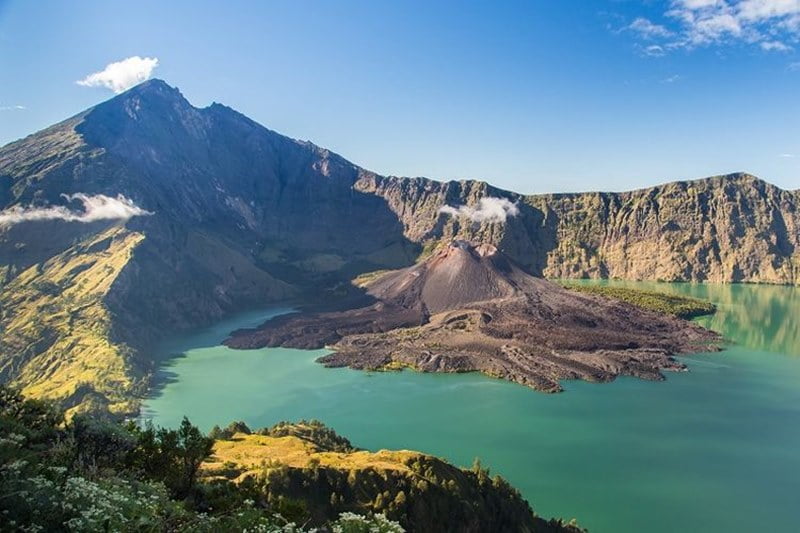 Taman Nasional Gunung Rinjani Wisata Nusa Tenggara Barat