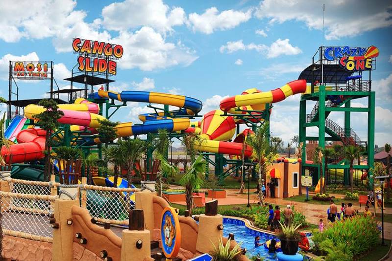 Transera Waterpark tempat wisata bekasi